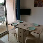 Bel Accès Direct Mer; L'almanarre, * Hyères