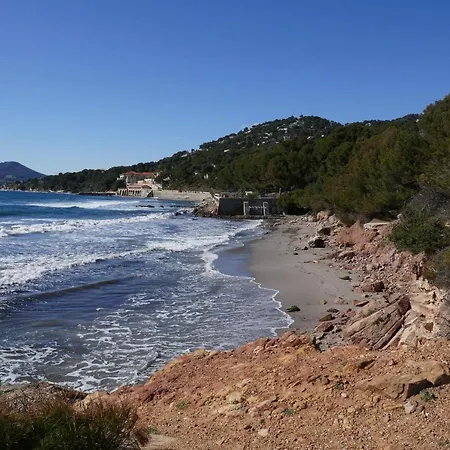 Bel Acces Direct Mer; L'almanarre, 아파트 히에레